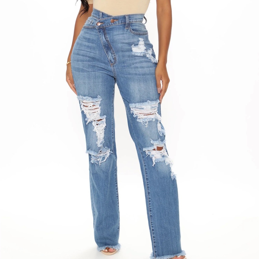 Don’t get crossed over slouched jeans